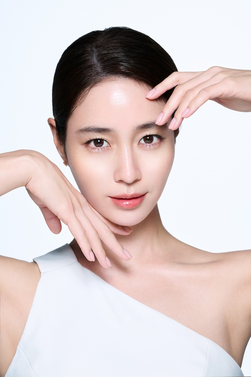 AHC, 브랜드 앰배서더로 배우 이민정 발탁 27-Image